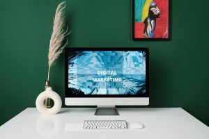 Revolusi Pemasaran UMKM: Melompat dari Tradisi ke Digital dalam Empat Generasi!